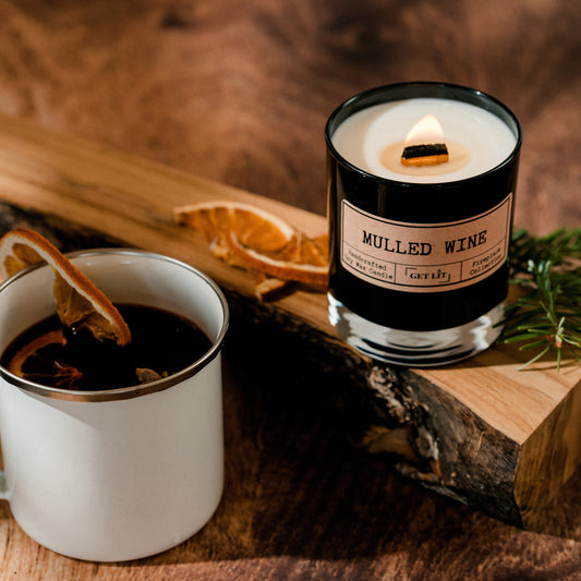 Lumanari parfumate din ceara de soia Get Lit | Handcrafted in Romania | Cadou Vegan & Eco-Friendly
