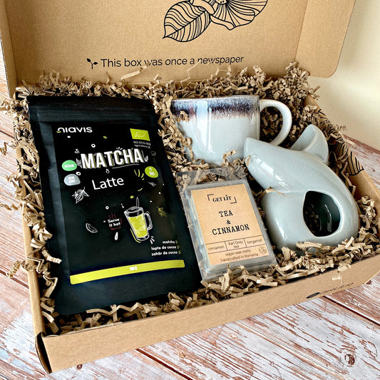 Gift Box lumanari parfumate din ceara de soia Get Lit | Handcrafted in Romania | Cadou Vegan & Eco-Friendly
